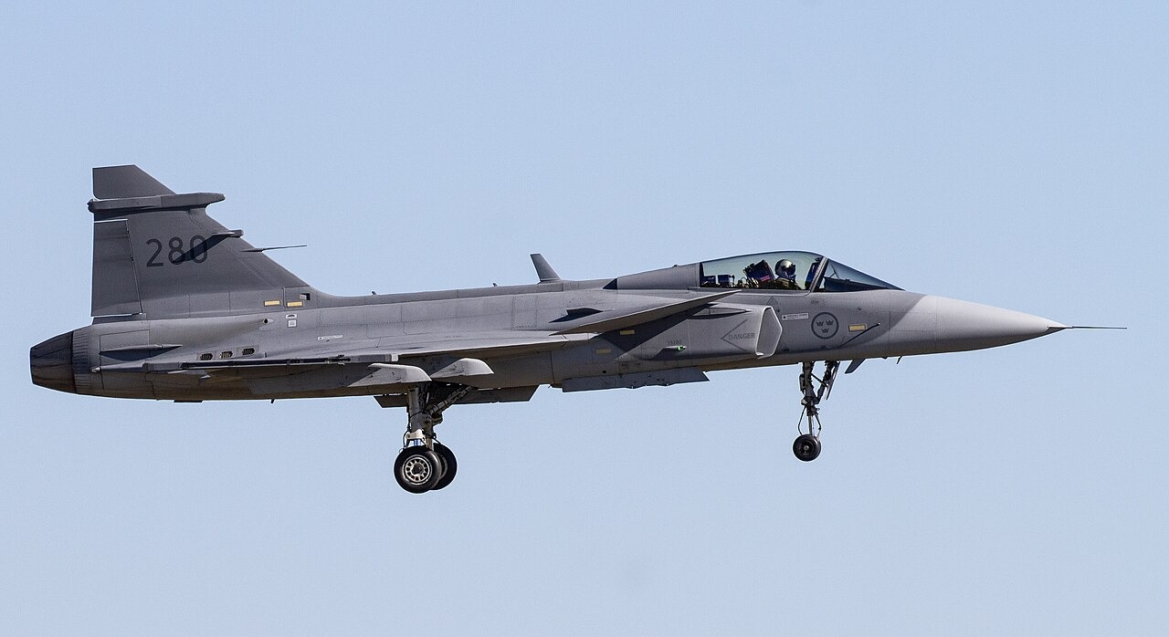 File photo: File photo of a Saab JAS-39C Gripen landing during a display practice in Uppsala. Illustrative context; not a photograph of the reported event.